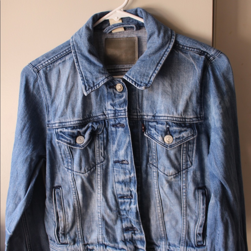 Levi’s denim jacket