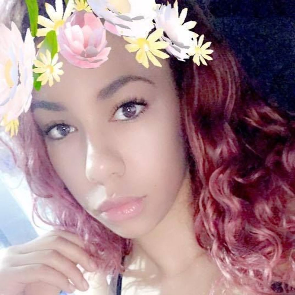 Meet your Posher, Daesha