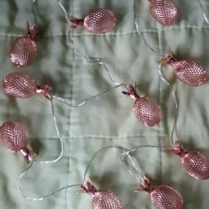 ❎SOLD❎ 2 Pineapple String Lights