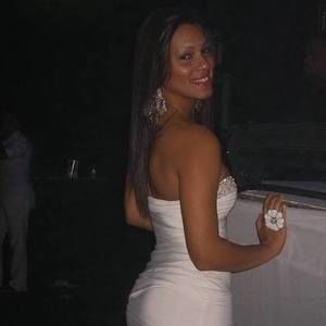 Meet your Posher, Shirani