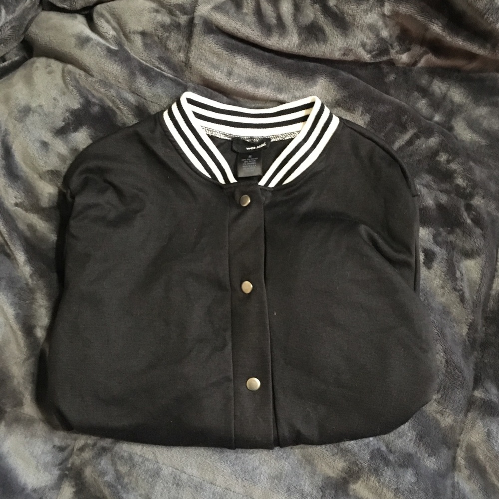 Thin varsity bomber