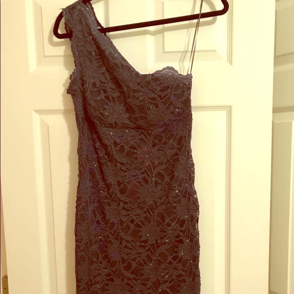 One shoulder lace dress