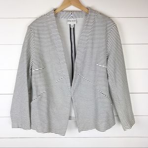Ava & Viv White & Black Striped 2X Jacket/Blazer