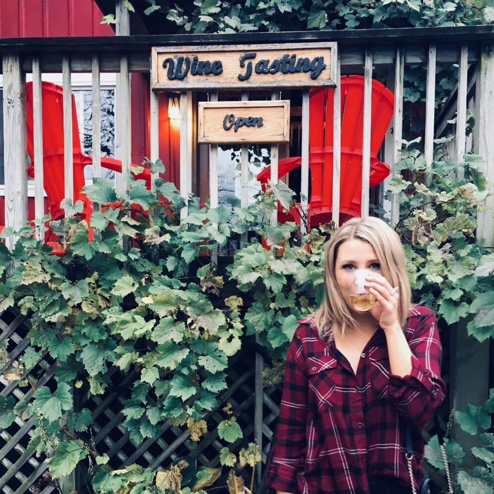 Meet your Posher, Katlyn