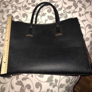 Black H&M purse