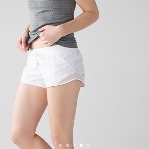 Lululemon hotly hot shorts white! Size 6!