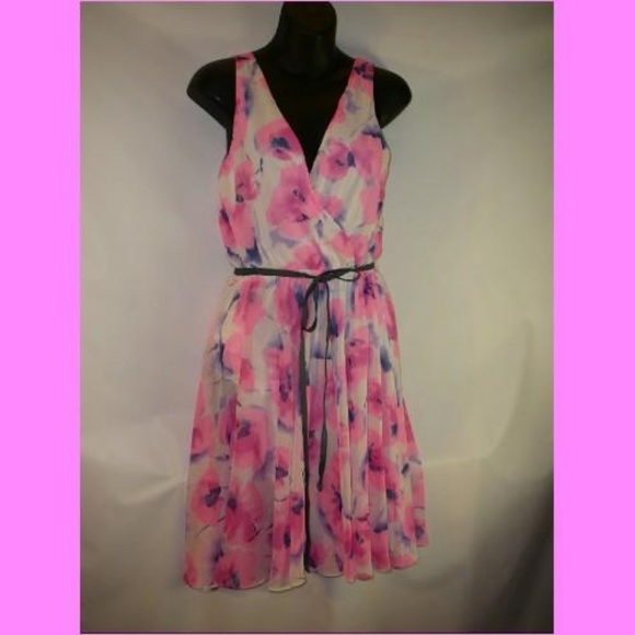 Betsey Johnson Spring Floral Party Dress size 6 - Picture 1 of 6