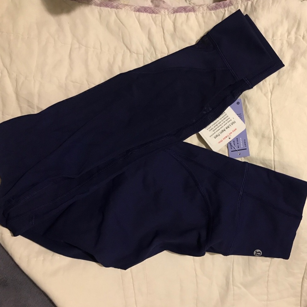 NWT😍Lululemon😍Hot Like Angi Pant - Picture 4 of 5