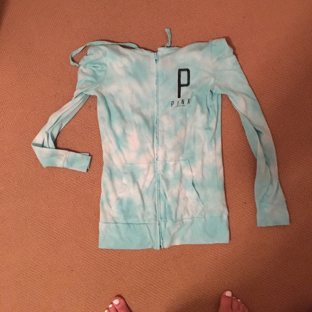 zip up hoodie