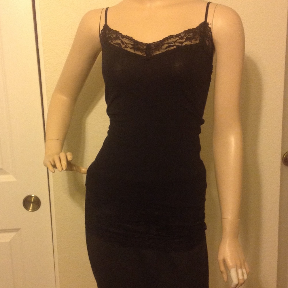 Black spaghetti strap undershirt camisole w/lace