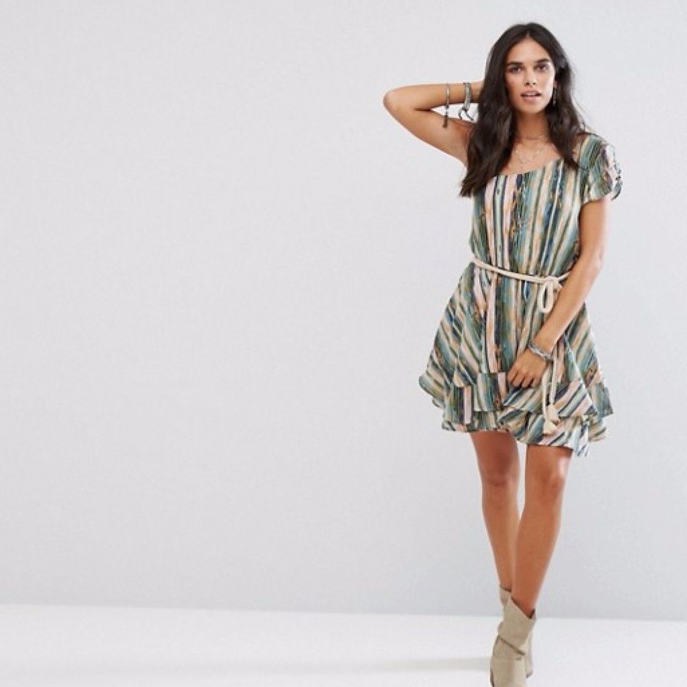 FREE PEOPLE Heart Shaped Face Dress