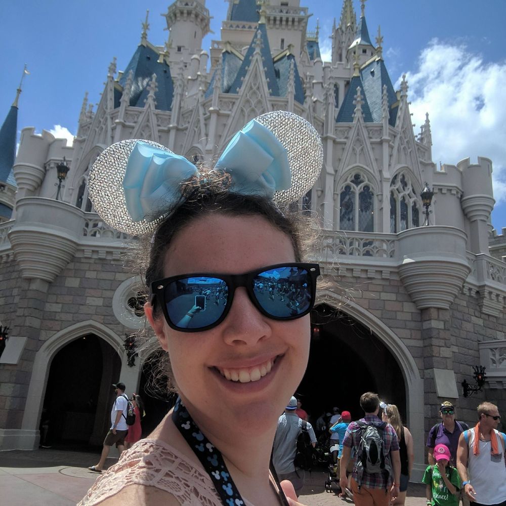 Meet your Posher, Sam