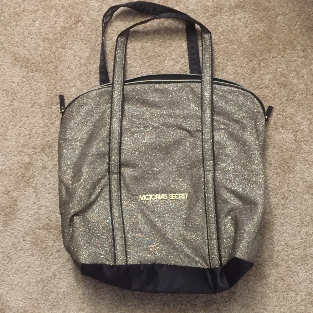 ❤️ NWOT Victoria's Secret Gold Shimmer XL Tote ❤️