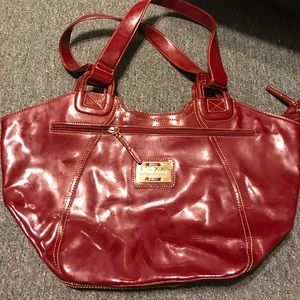 Red Patent leather Maxx New York Large tote