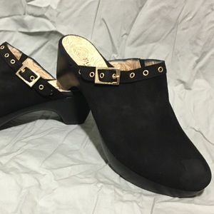 Taryn Rose : Made in Italy : Suede Clogs