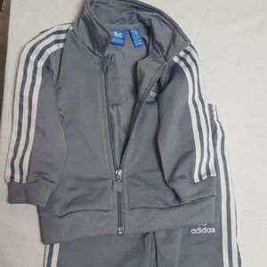 Kids 9 to 12 mths. adidas jogging suit (worn once)