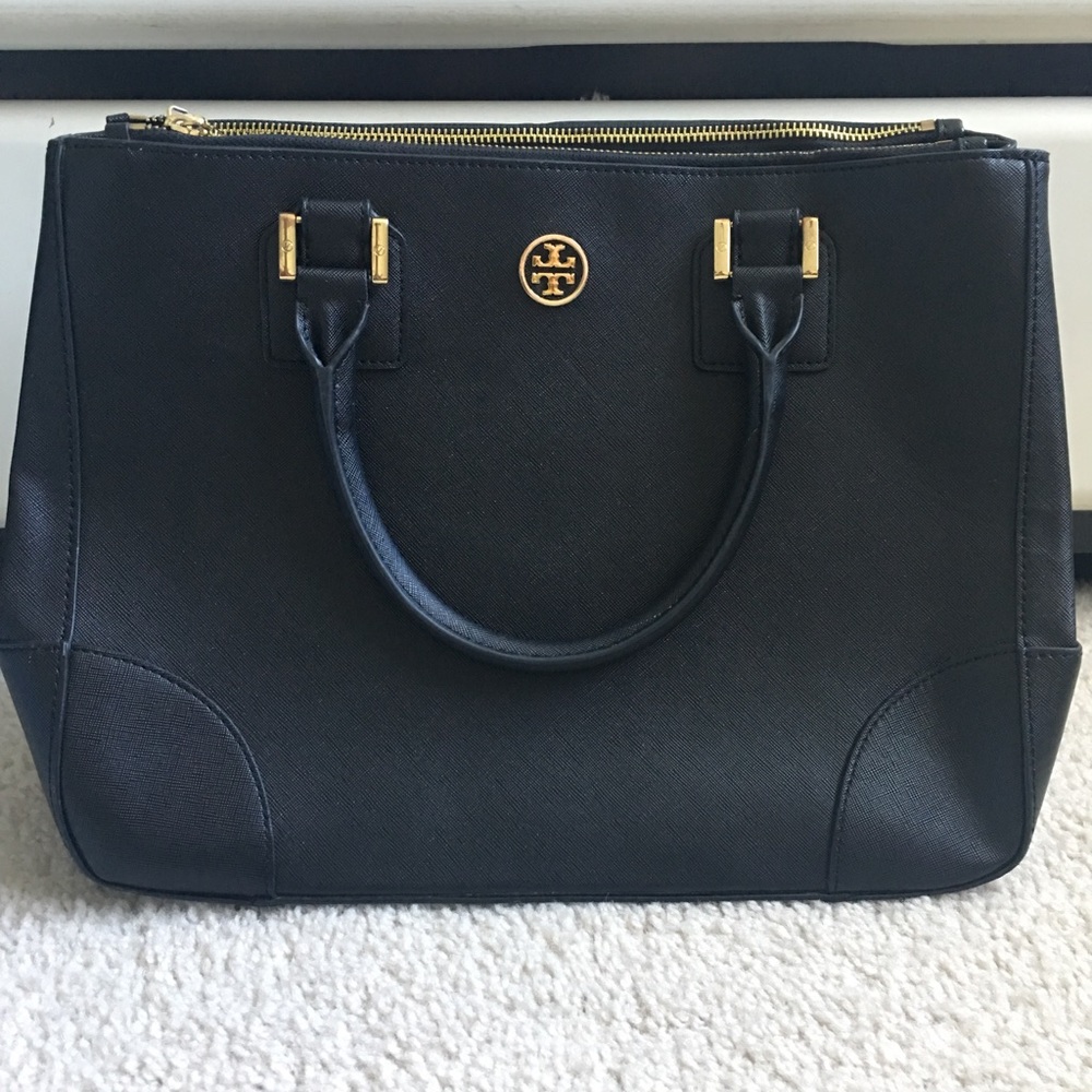 AUTHENTIC Tory Burch Black Robinson Double Zip
