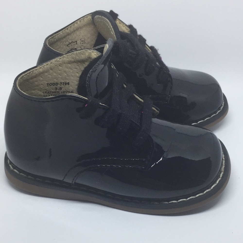 Hard Bottom Footmates - Great Condition - 3.5