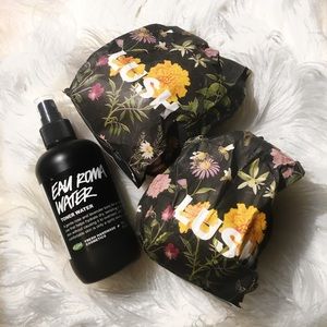 🌸 Lush Skincare Bundle 🌸