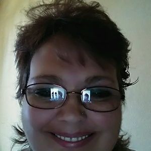 Meet your Posher, Kendra