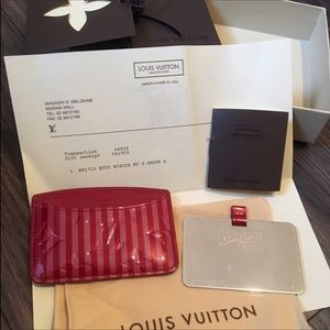 Trade with Luis 2700 comes with Receipt and Box