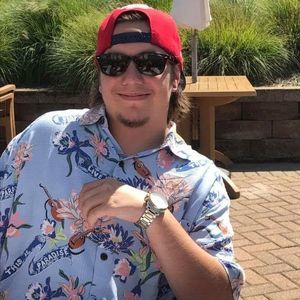 Meet your Posher, Josh