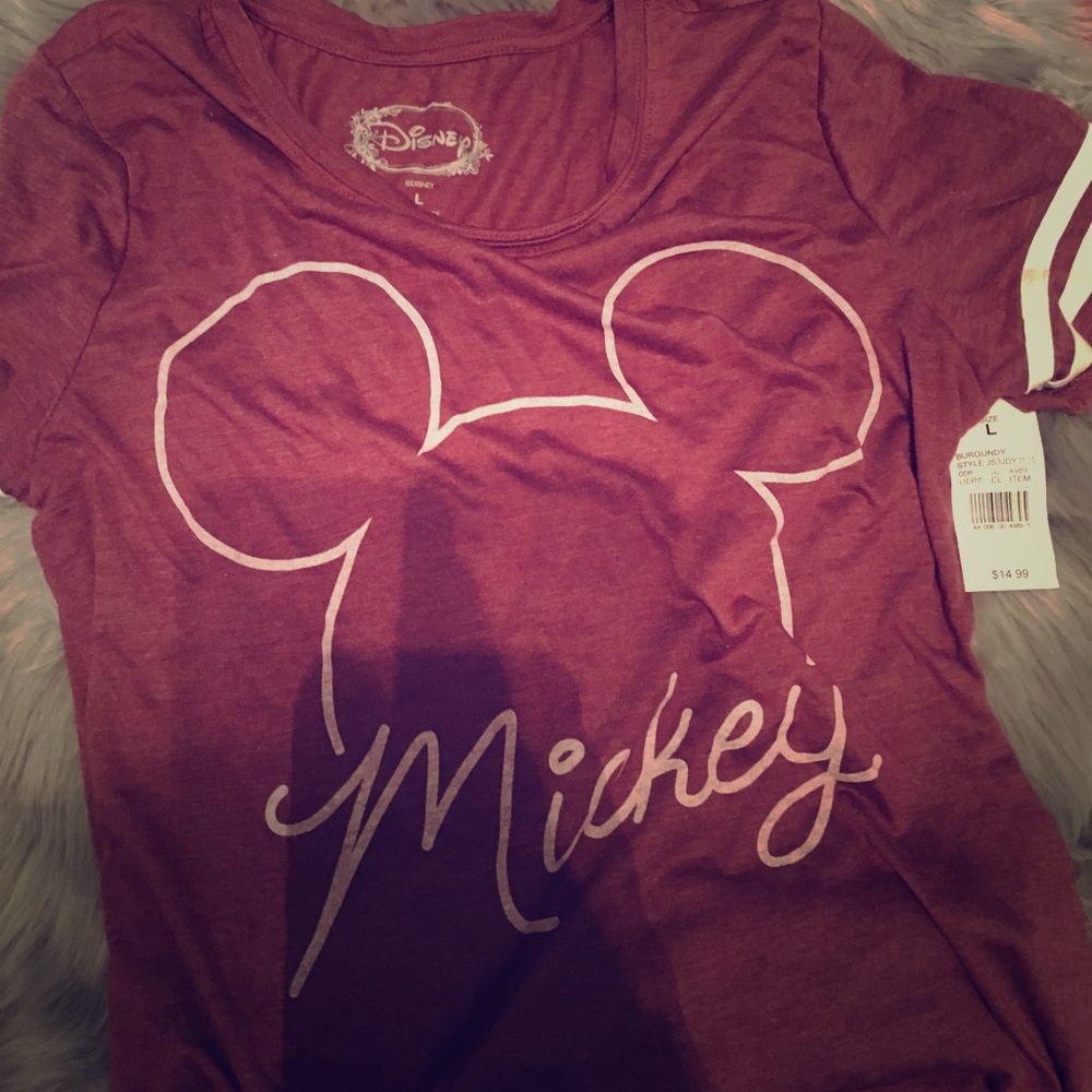Burgundy women Mickey shirt <3