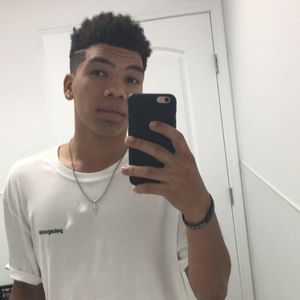 Meet your Posher, Blake