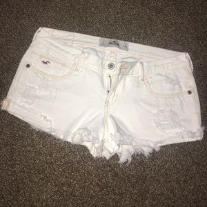 White hollister shorts sz 3
