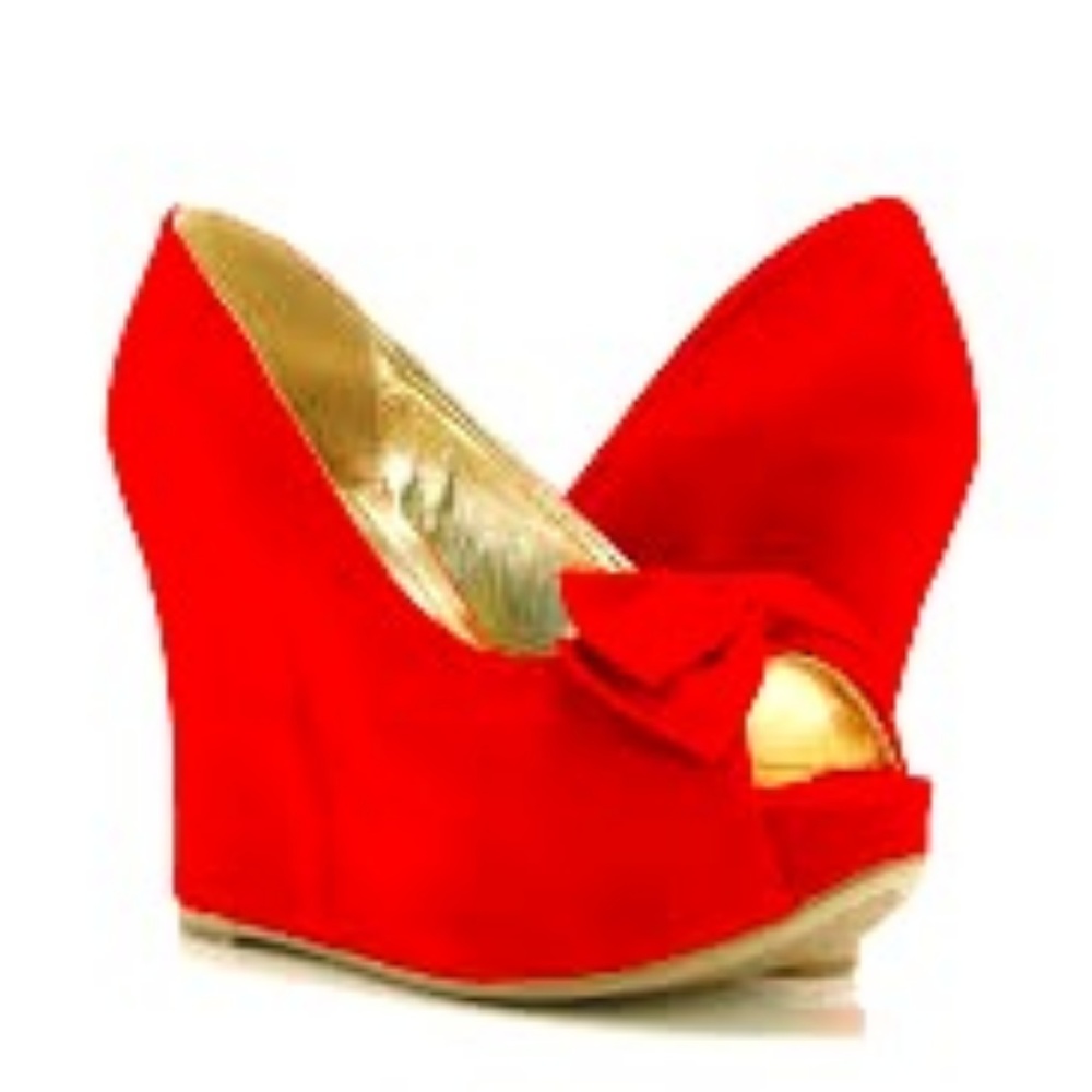 red suede Bow Peep Toe Wedge size 7 new in box
