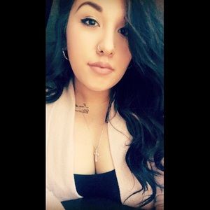 Meet your Posher, Graciela