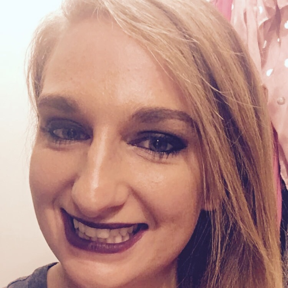 Meet your Posher, Amy