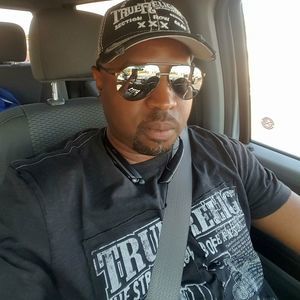 Meet your Posher, Stephen