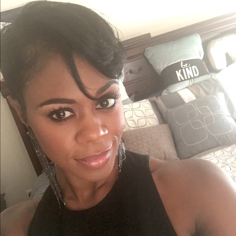 Meet your Posher, Po