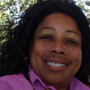 Meet your Posher, Loretta