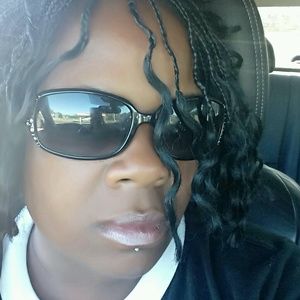 Meet your Posher, Trina