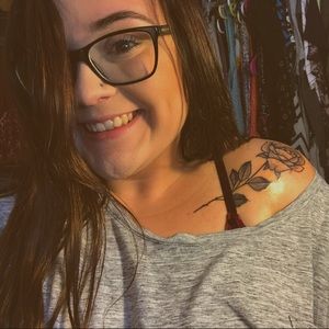 Meet your Posher, Molly