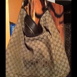 Gucci horsebit large(on hold) check back Tuesday.