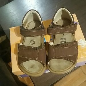 Primigi toddler boy sandals size Eur 23 (US 7)