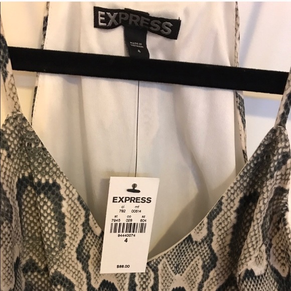 Express Python Print Dress - Picture 3 of 8