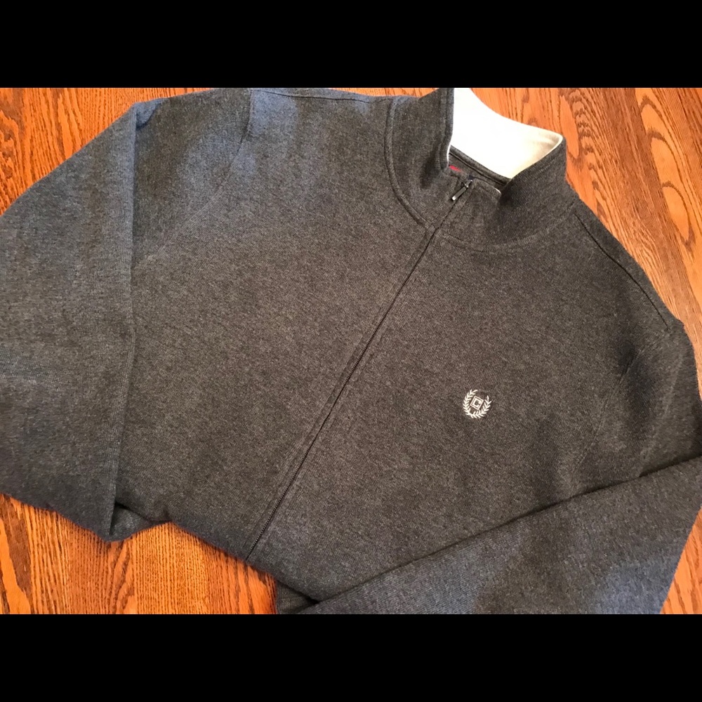 Chaps Men’s Grey Jacket. Size large.