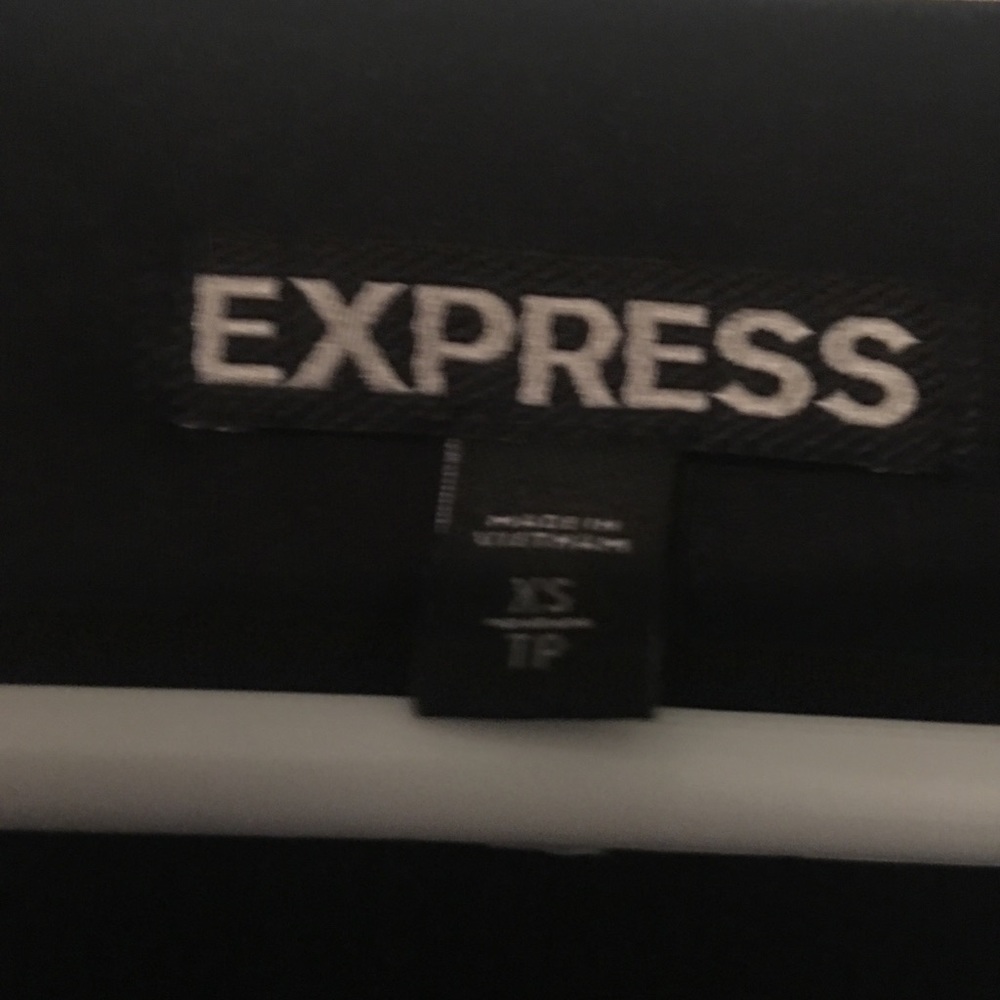 Express Romper - Picture 4 of 5