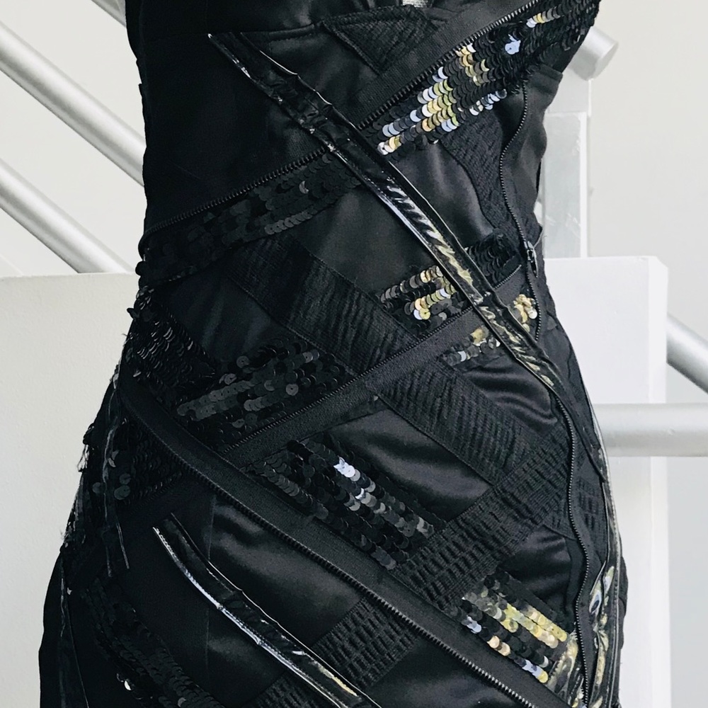 ONE OF A KIND Black Sequin Dress - Picture 5 of 7