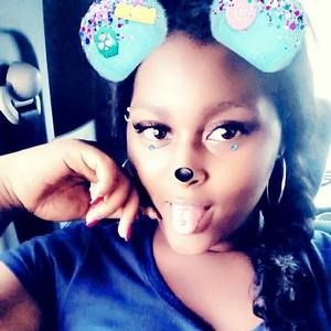 Meet your Posher, Nakeeta