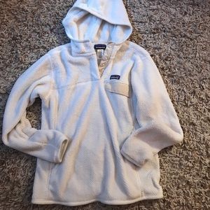 Patagonia sweatshirt