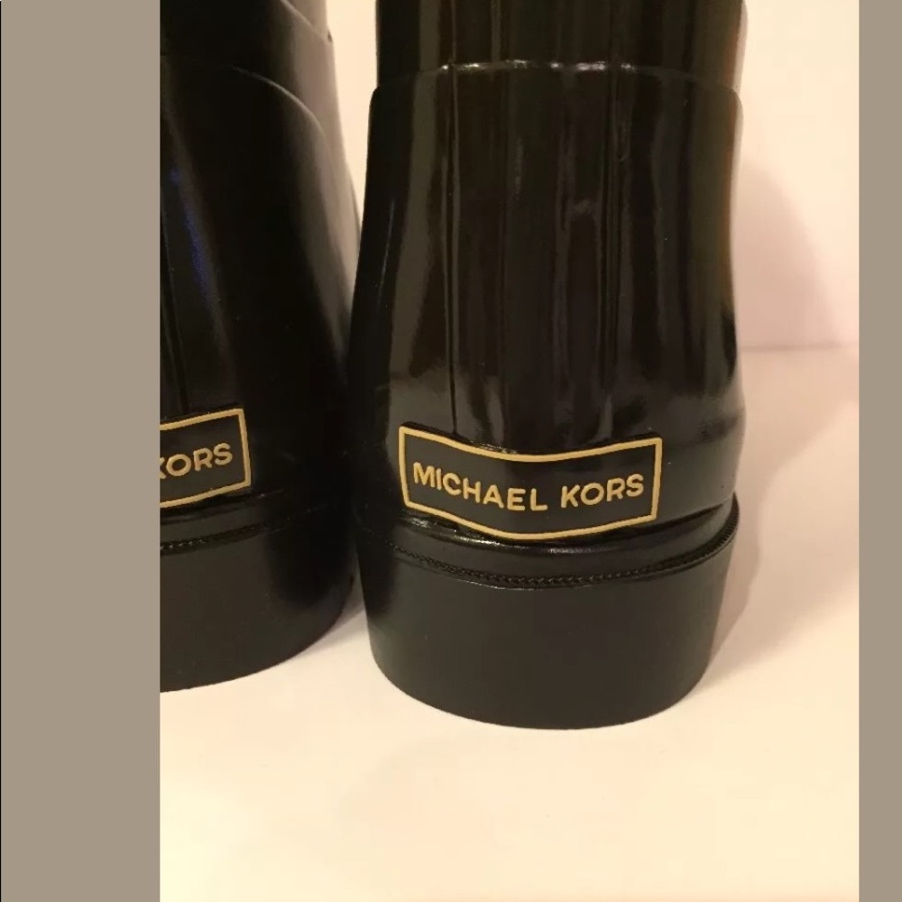 Authentic MICHAEL Michael Kors  Mid Rainboot Boot - Picture 5 of 6