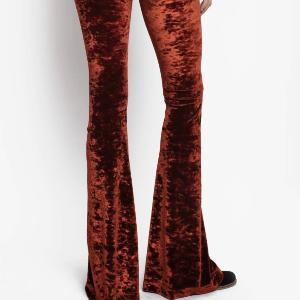 ✨✨Show Me Your MuMu crushed velvet pants✨✨
