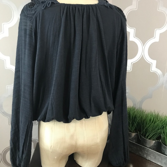 ~Free People~ Embroidered plunge top - Picture 6 of 8