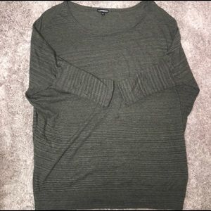 Express 3/4 sleeve top