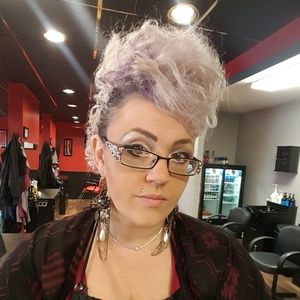 Meet your Posher, Tara